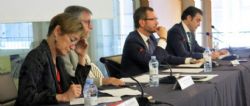 Ampliar foto: Los principales partidos polticos apuestan por un dilogo permanente con las profesiones