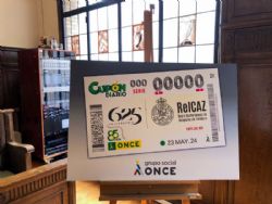 Ampliar foto: La ONCE dedica cinco millones de cupones al 625 aniversario del Real e Ilustre Colegio de Abogados de Zaragoza, el ms antiguo de Espaa