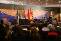 Ampliar Foto: Momento del discurso del presidente colegial,  Ramn Jordn